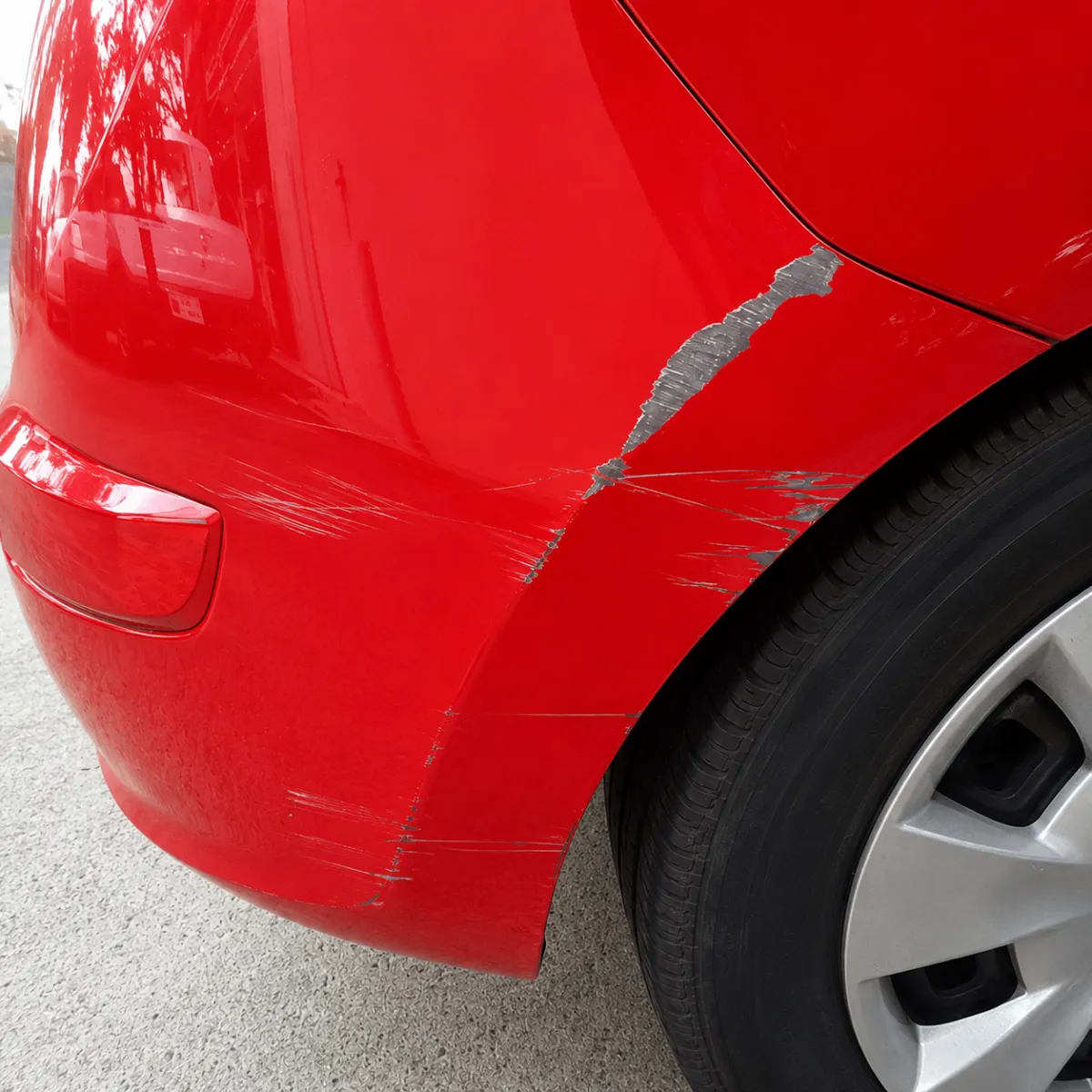 Panel scratch & scuff repair: panel scratch before Mark's repair